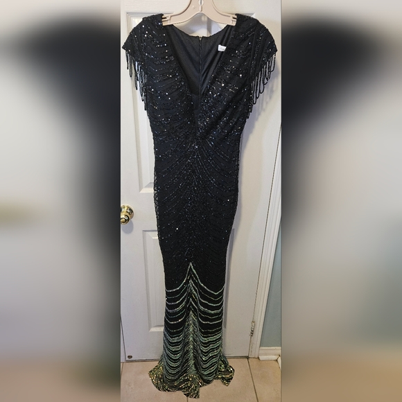 Show stopper ๐ - Picture 1 of 9